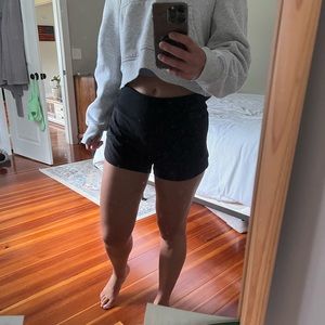 Lululemon Speed Up short